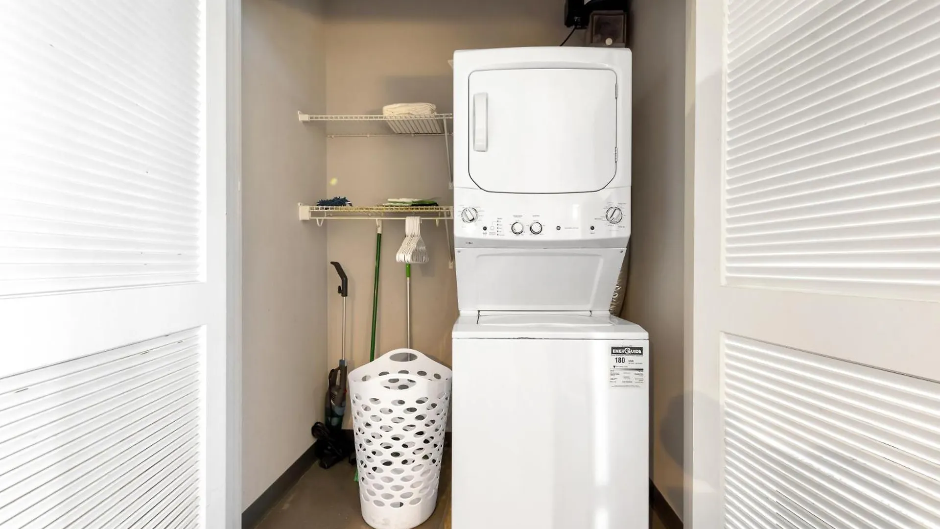 Apartment Towers At Opop 604 Spacios And Cozy 2 Bd 1 B Saint Louis